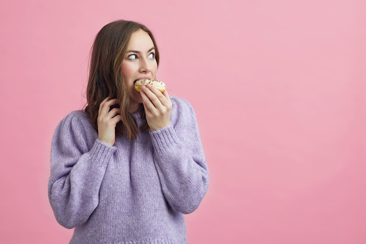 Come mantenere una dieta equilibrata ed evitare le tentazioni alimentari